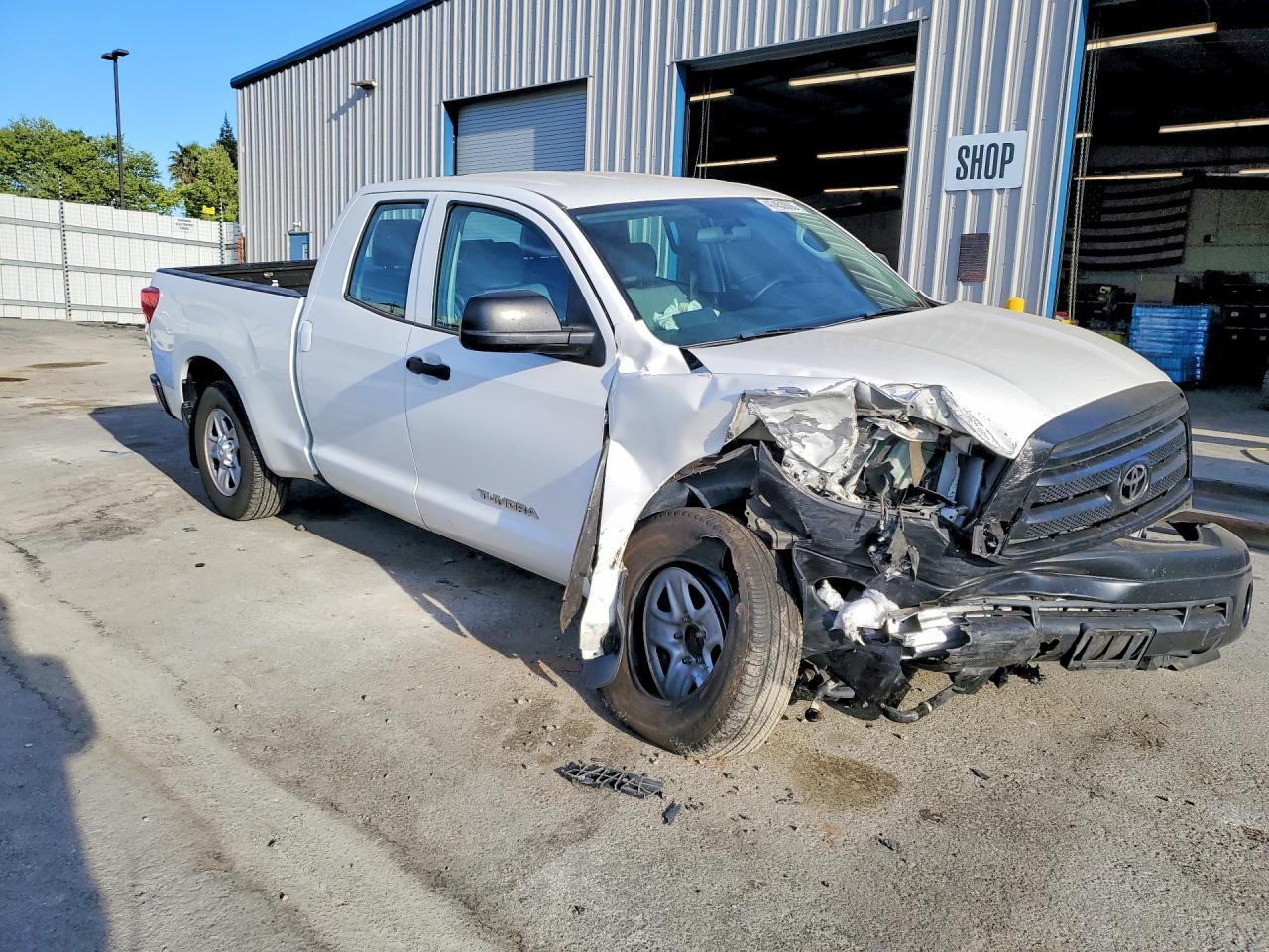2013 Toyota Tundra Grade