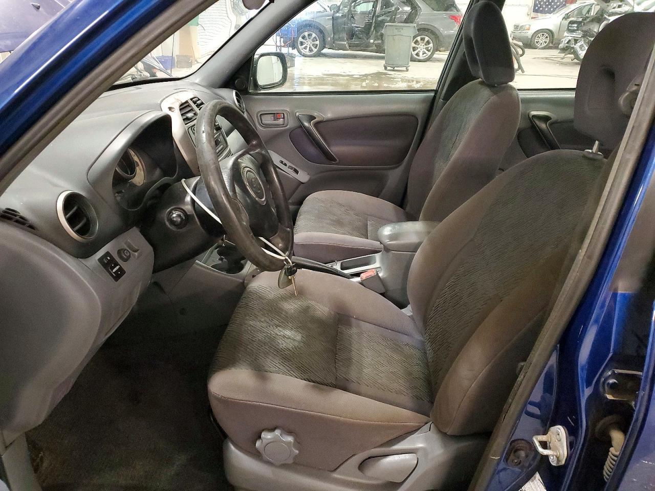2003 Toyota Rav4 Base