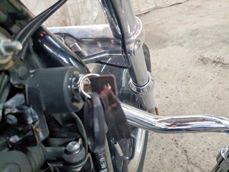 2013 Harley-Davidson XL883 Superlow