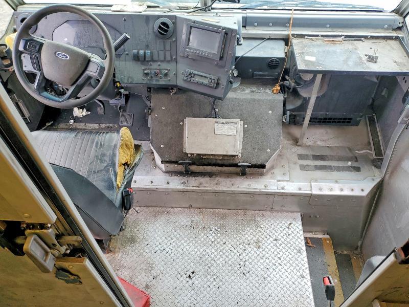 2021 Ford 3930 Delivery Truck