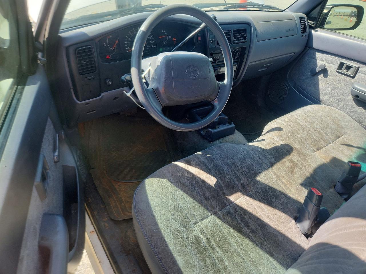 2000 Toyota Tacoma Base
