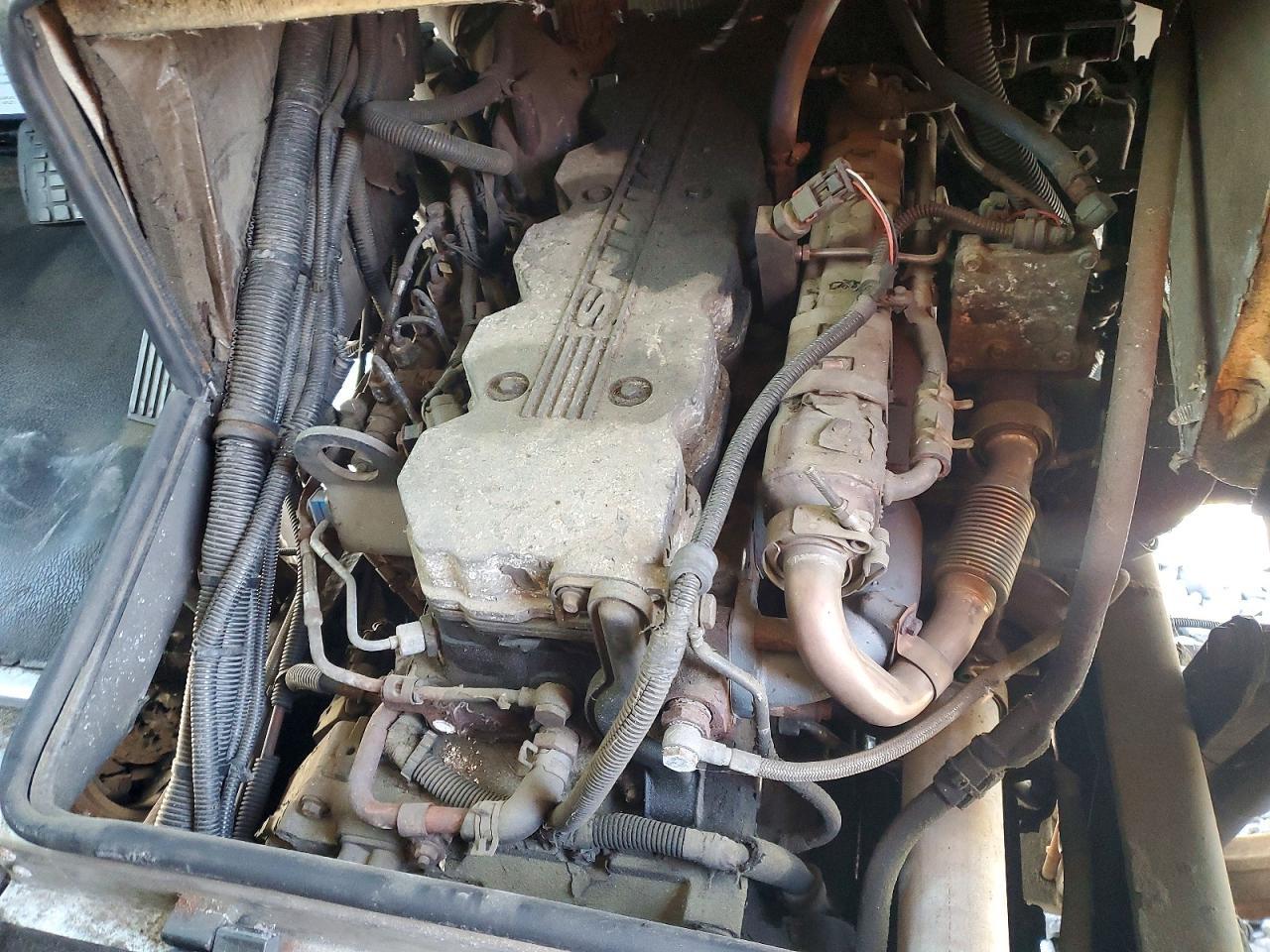 2004 Freigliner 2004 Freightliner MT55 Chassis Delivery Truck