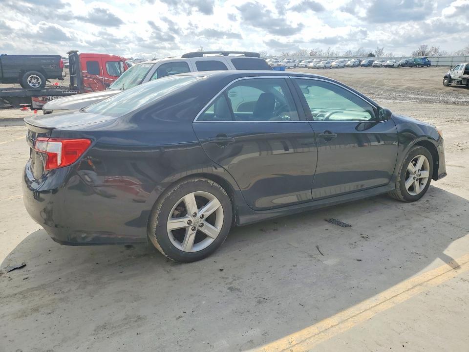 2014 Toyota Camry se