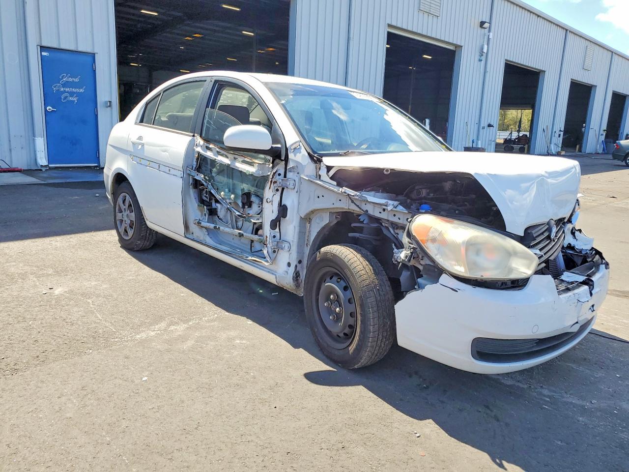 2010 Hyundai Accent gls