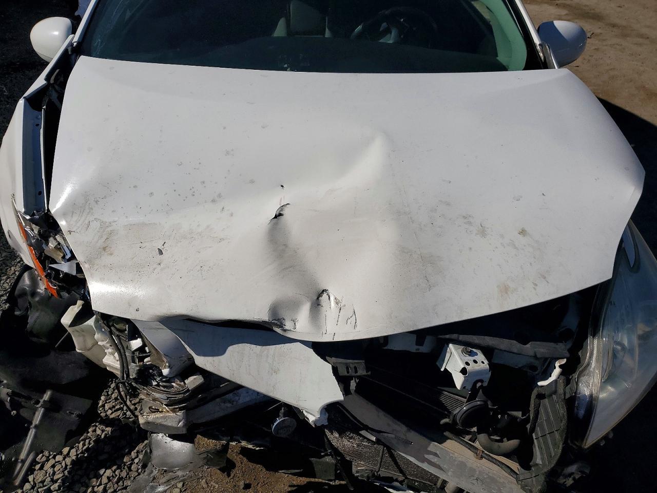 2014 Toyota Prius two