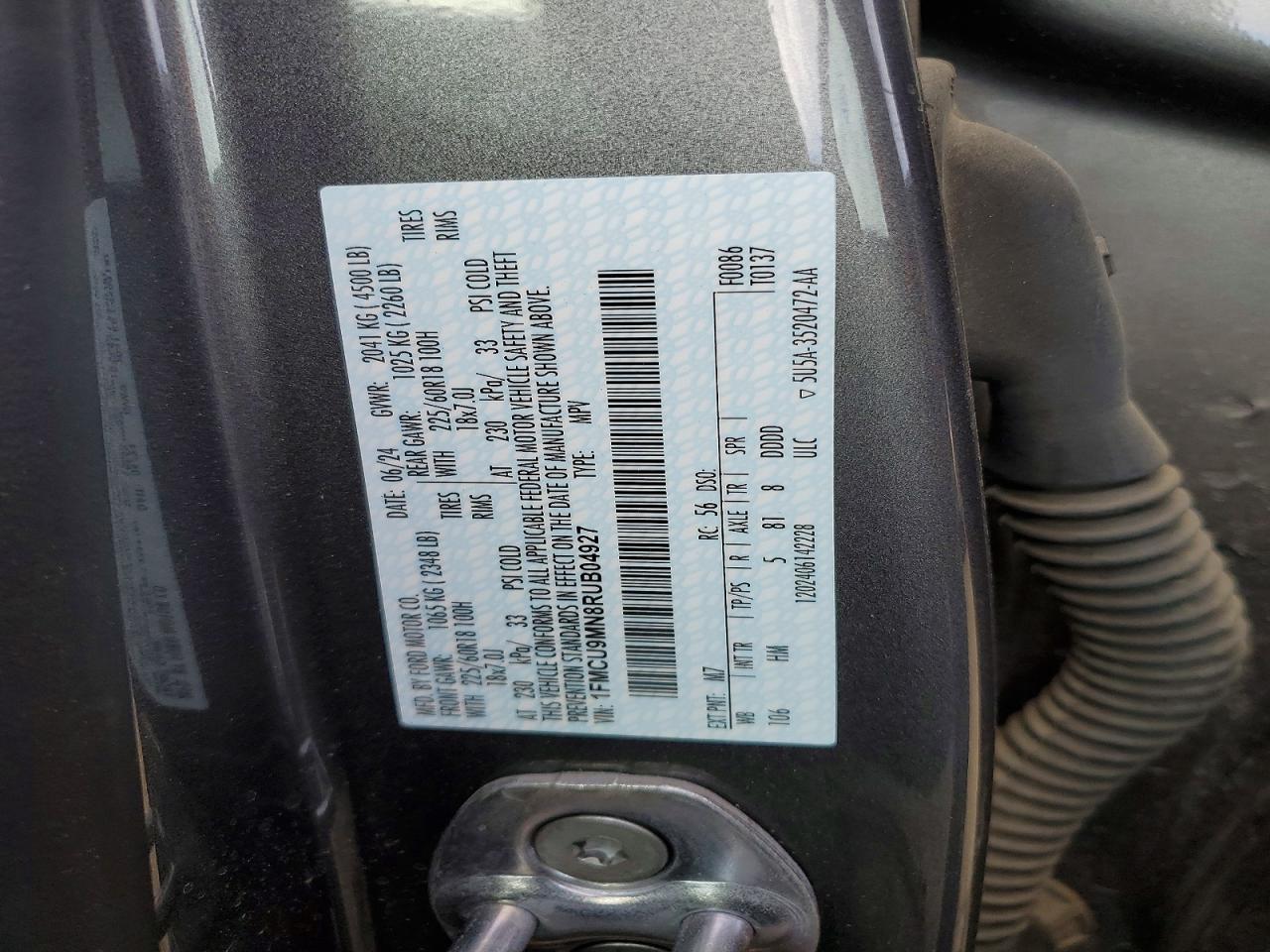 2024 Ford Escape st Line
