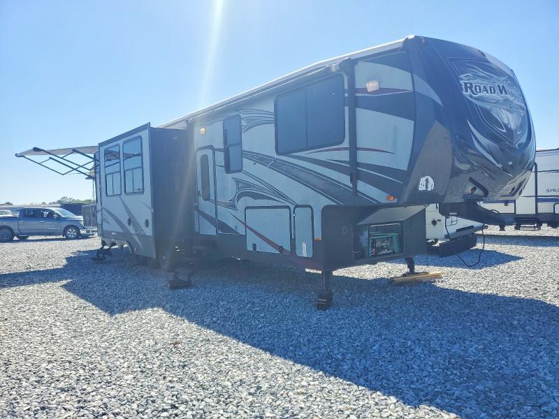 2015 Heartland Rv 2015 Heartland Road Warrior Camper