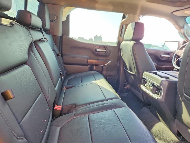 2020 GMC Sierra K1500 SLT