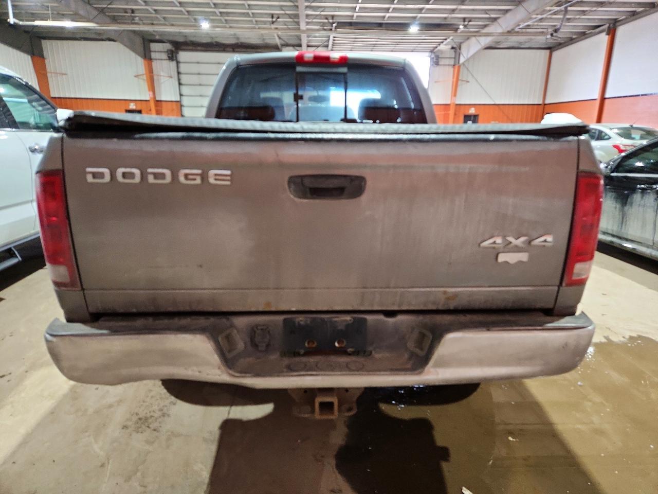 2005 Dodge RAM 1500 ST