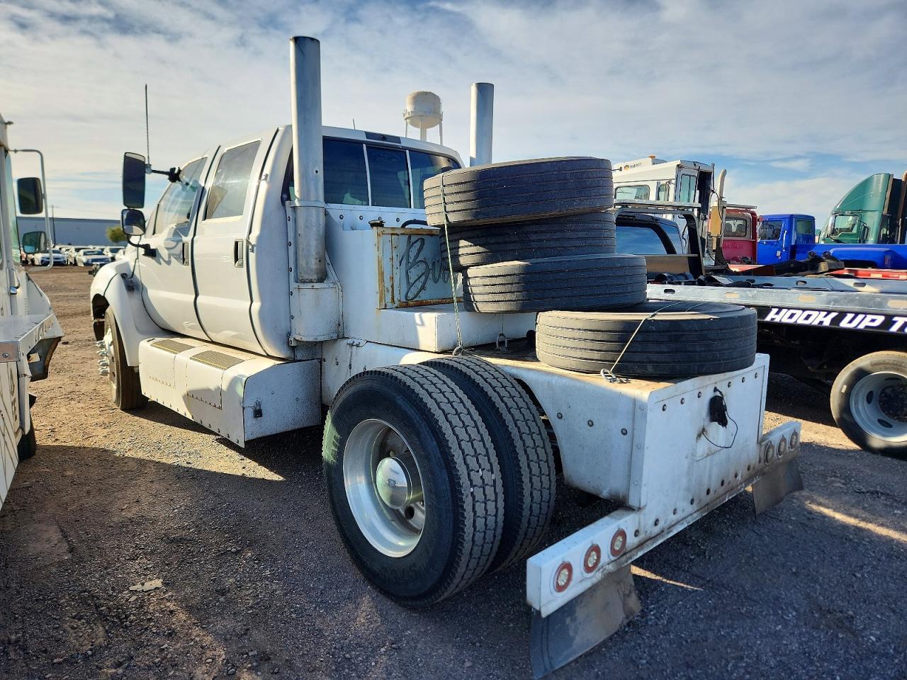 2001 Ford F650 Super Duty Truck Cab AND Chassis