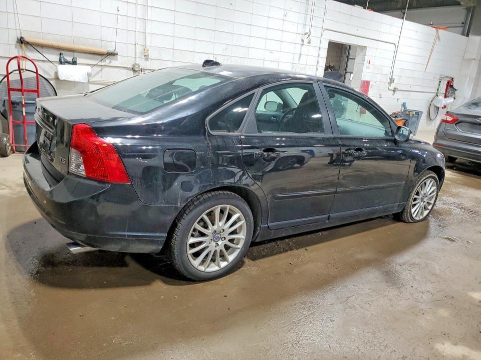 2011 Volvo S40 T5