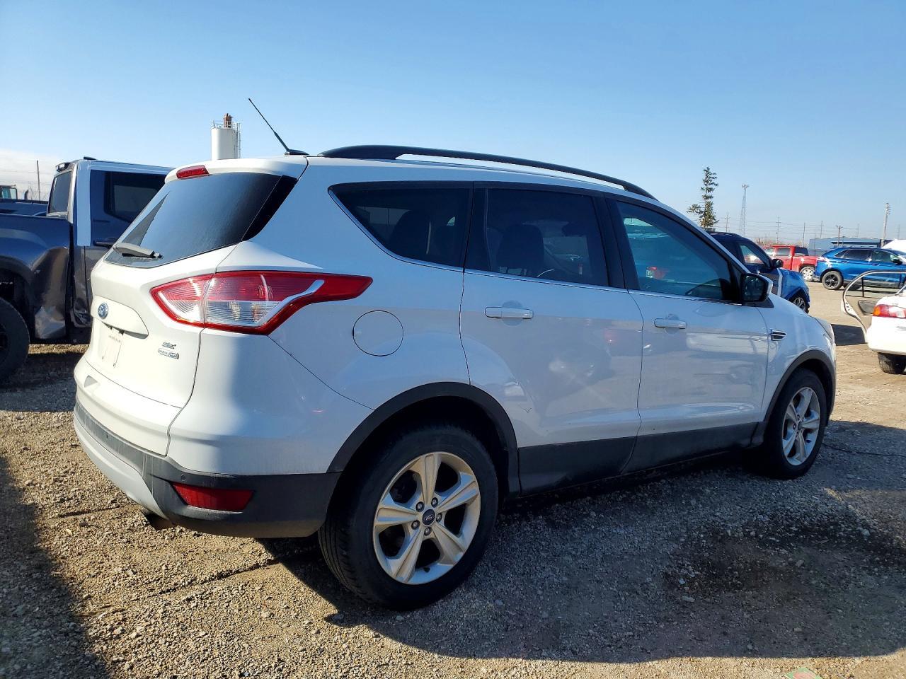 2015 Ford Escape se