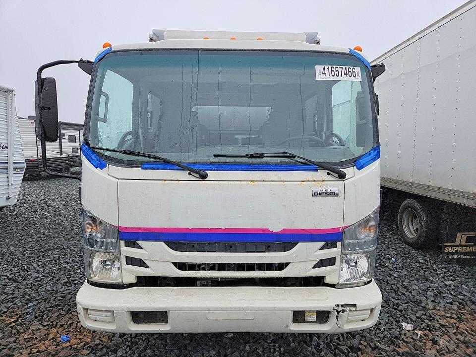 2019 Isuzu NRR