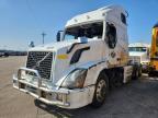 2014 Volv O VNL Semi Truck