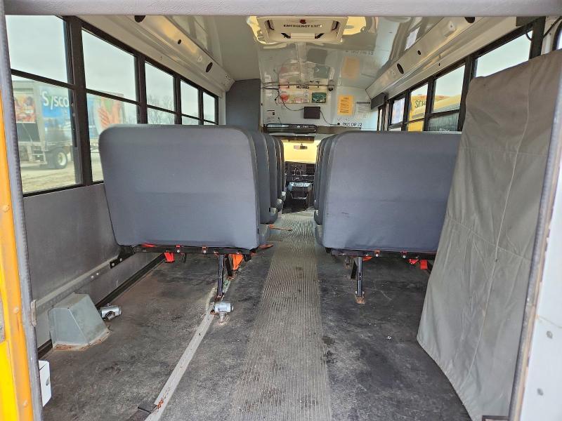 2012 Chev 2012 Collins Bantam G4500-School Bus
