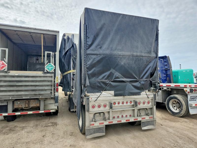 2006 Reitnouer Side Curtain Trailer