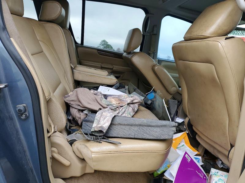 2012 Nissan Armada sv