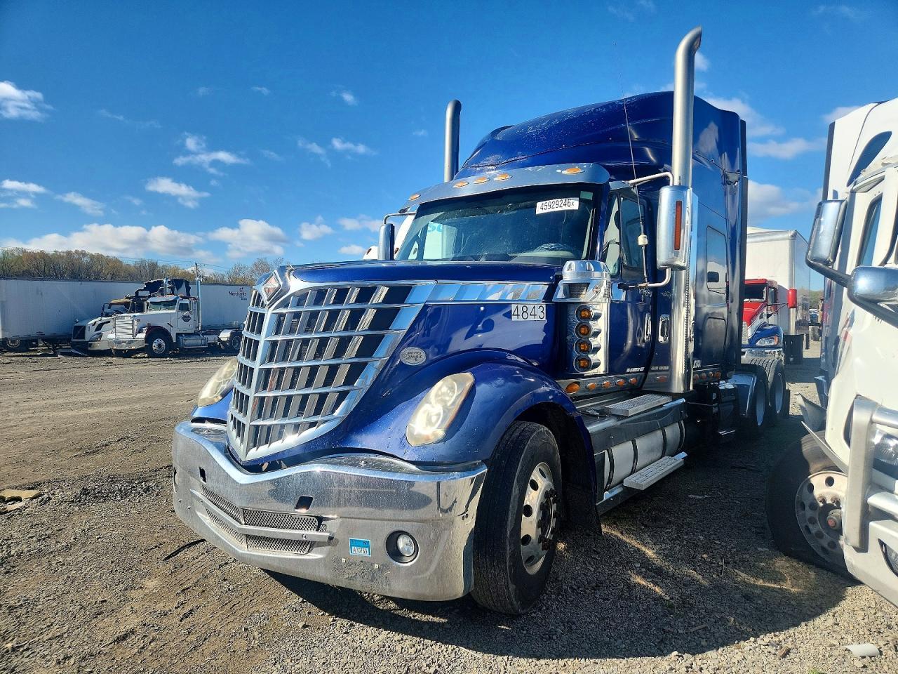 2010 International Lonestar-Semi Truck