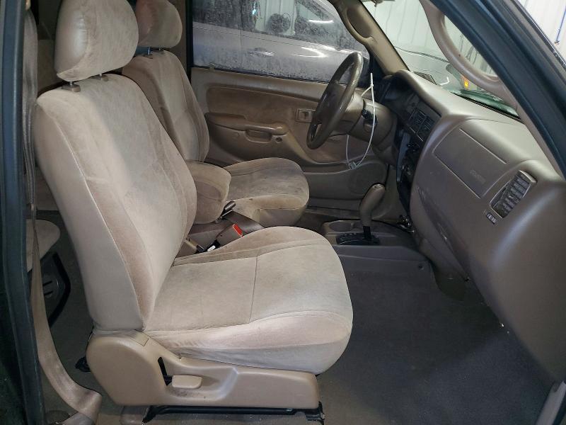 2003 Toyota Tacoma Base