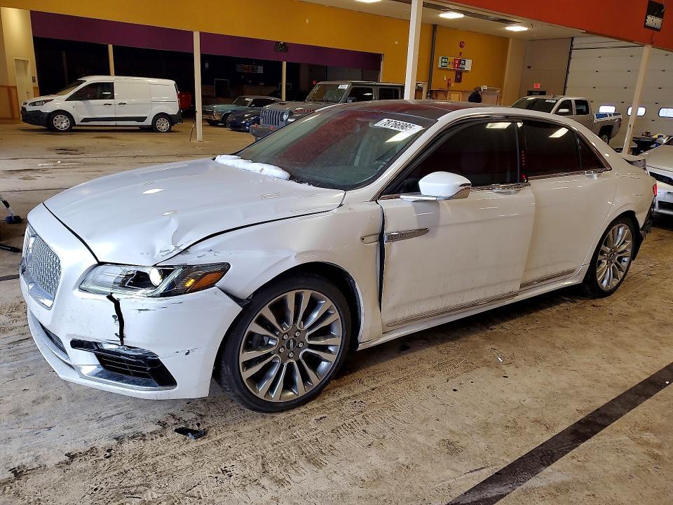 2017 Lincoln Continental Reserve