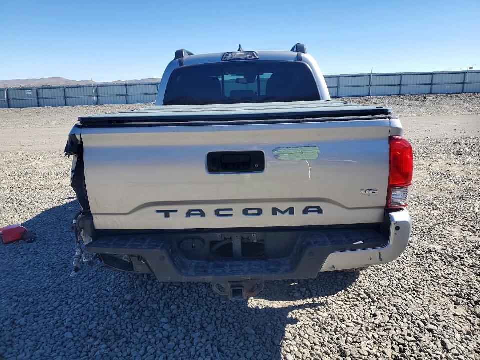 2018 Toyota Tacoma trd Off-road
