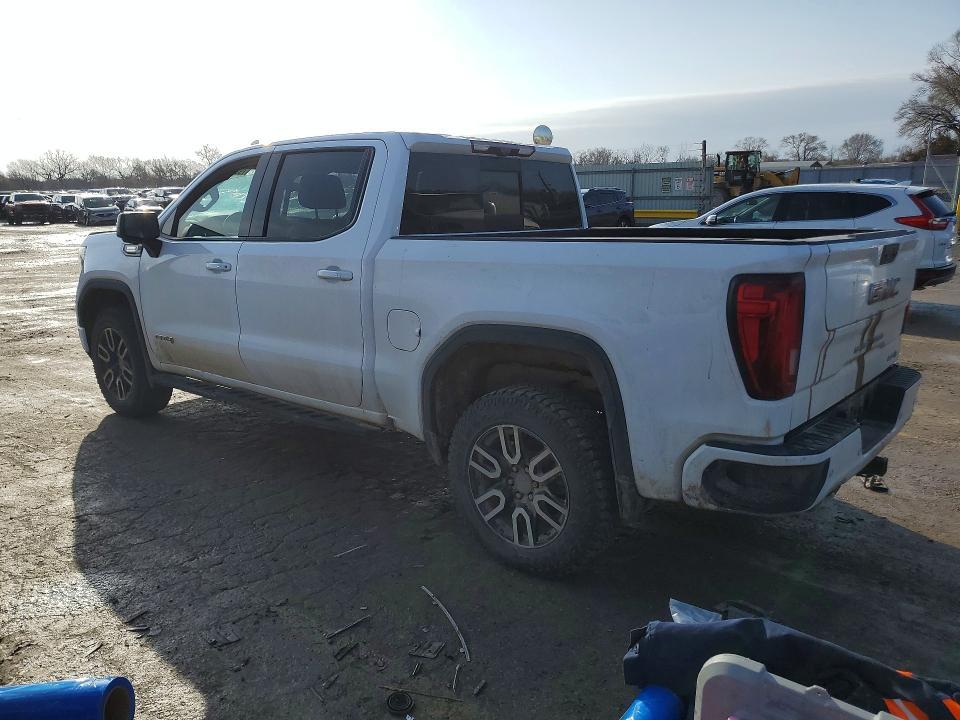 2021 GMC Sierra K1500 AT4