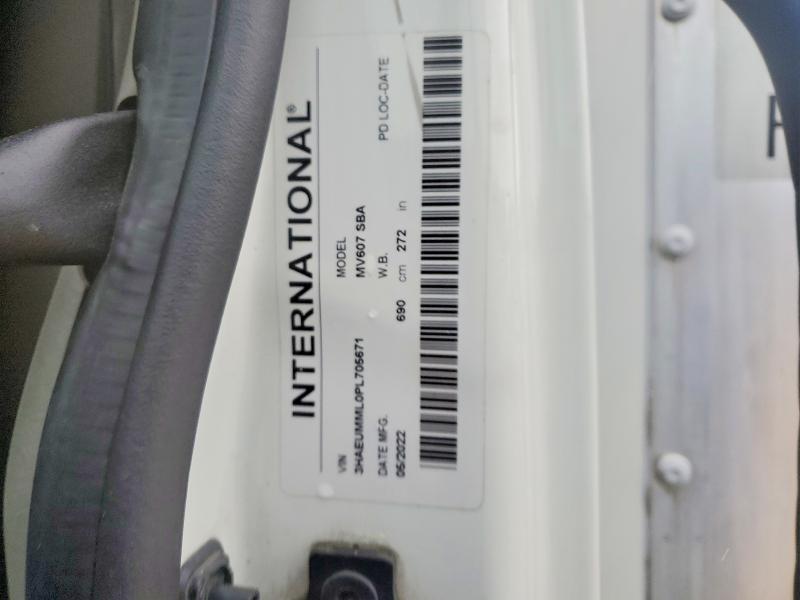 2023 International MV607 BOX Truck