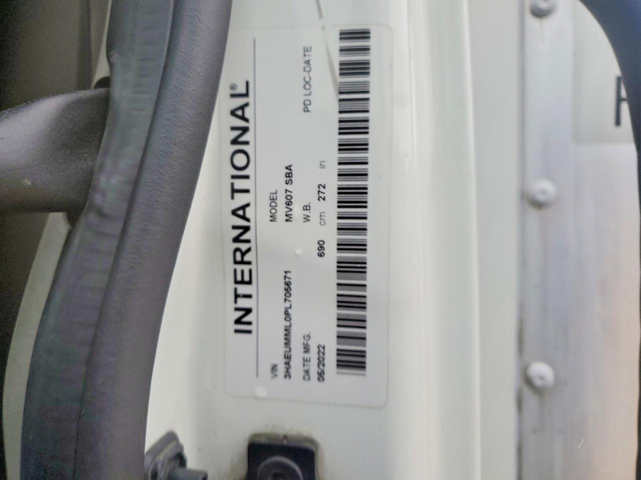2023 International MV607 BOX Truck