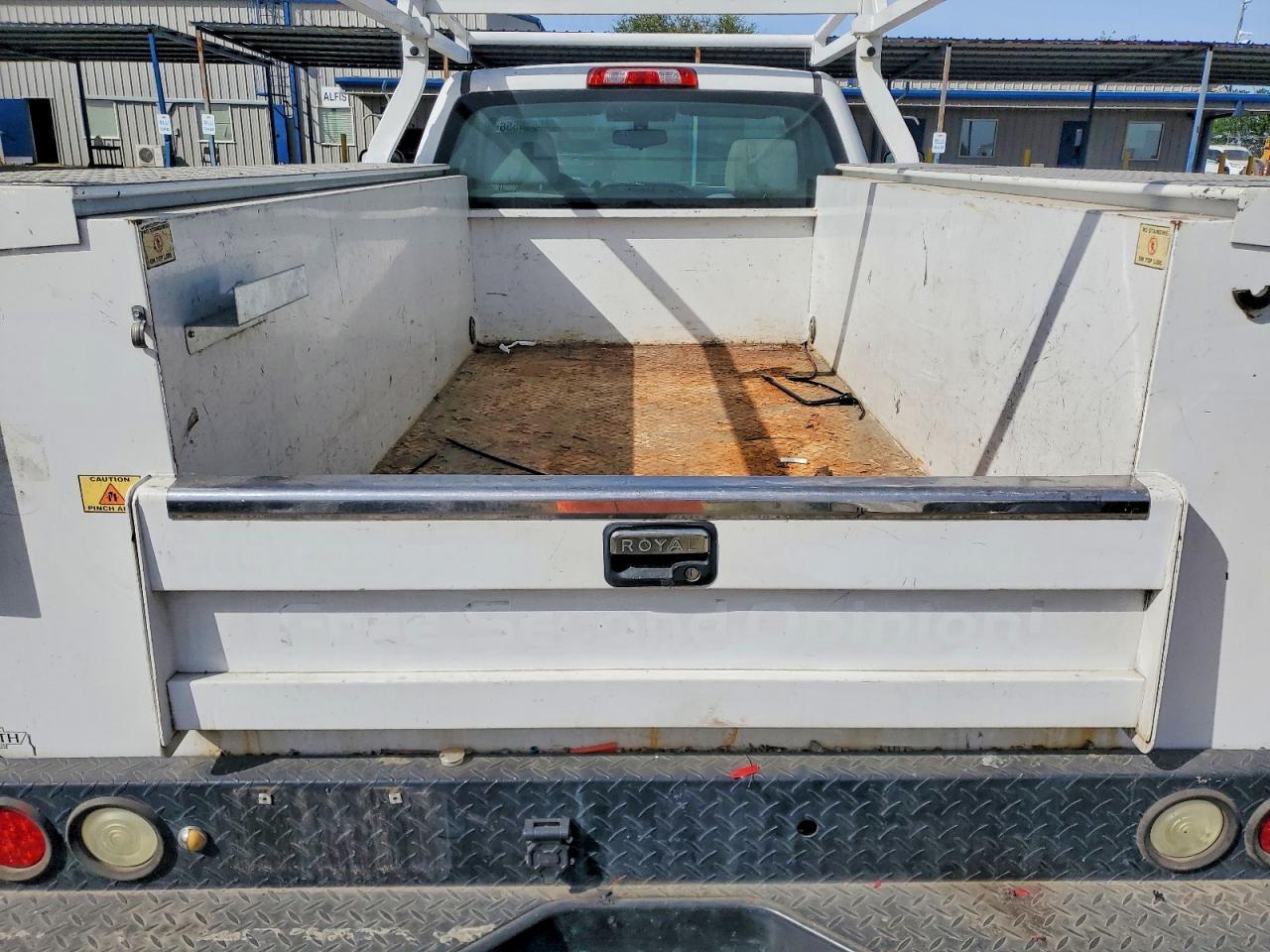 2015 Chevrolet Silverado Utility / Service Truck