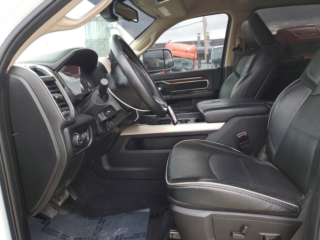 2022 Dodge 3500 Laramie