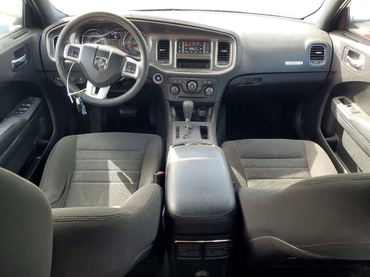 2012 Dodge Charger se