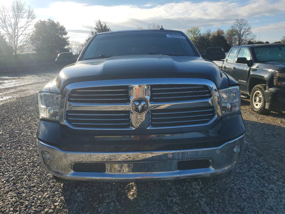 2016 Dodge RAM 1500 SLT