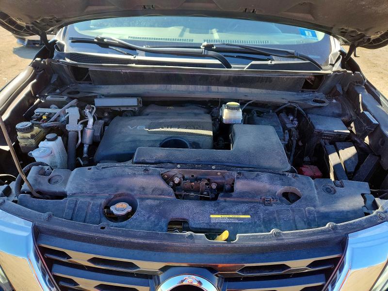 2020 Nissan Pathfinder s