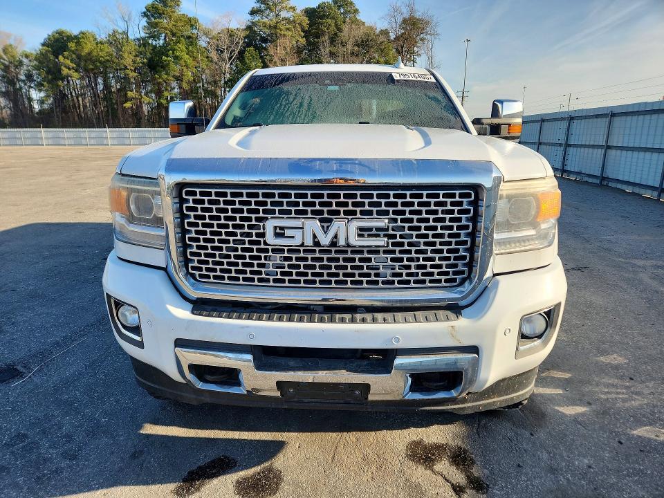 2016 GMC Sierra K2500 Denali