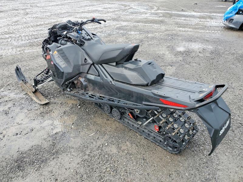 2024 Skidoo Mx z x 600r rer