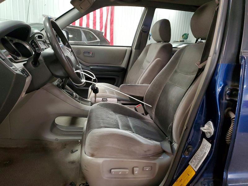2002 Toyota Highlander Base