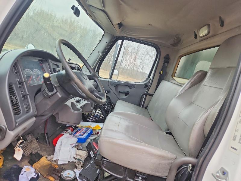 2018 Freigliner 2018 Freightliner Business Class M2 Refrigerated B