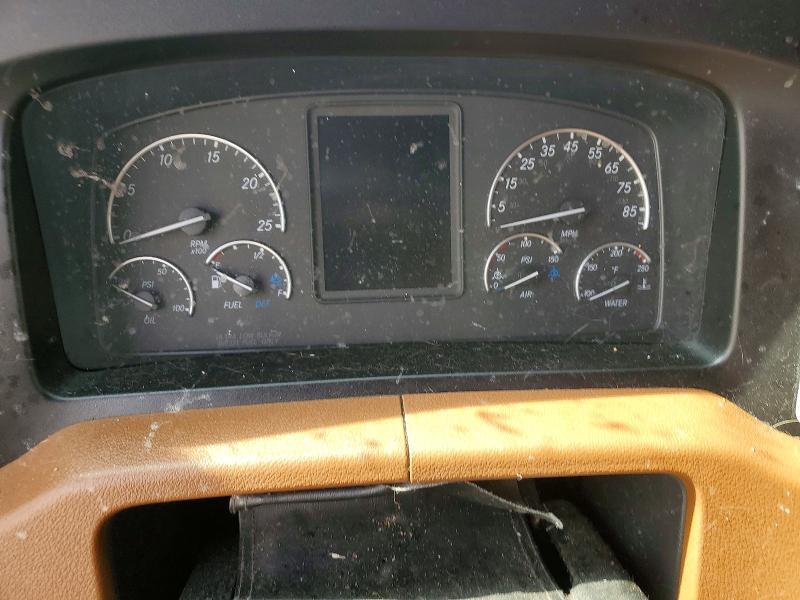 2019 Freigliner 2019 Freightliner Cascadia 126 Semi Truck