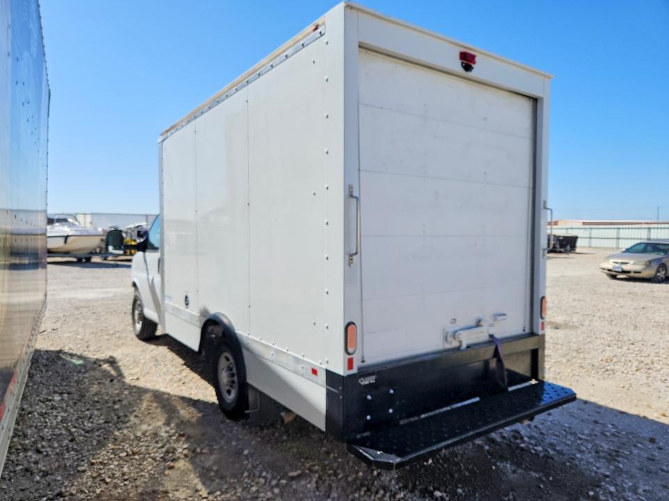 2023 Chev Rolet Express G3500 BOX Truck