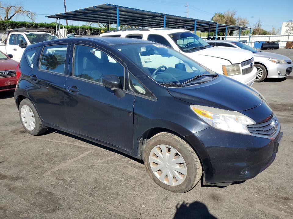2015 Nissan Versa Note sv