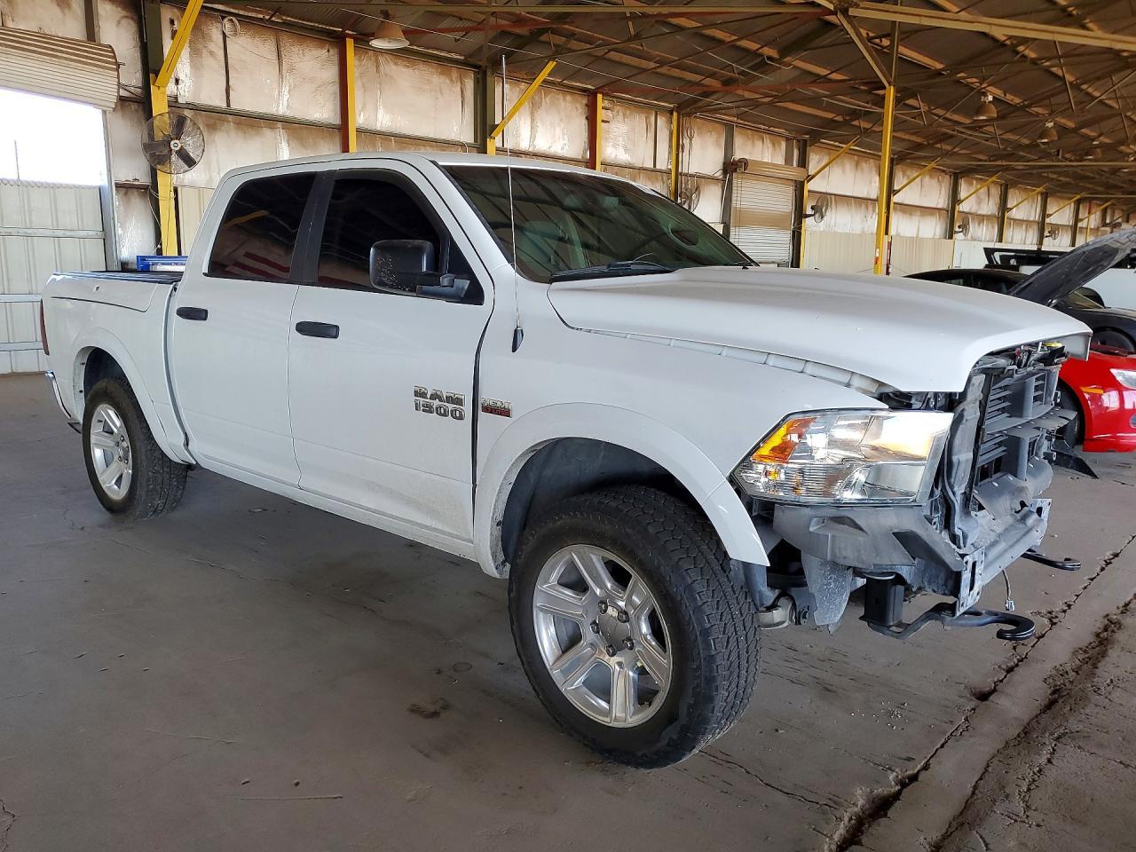 2014 Dodge RAM 1500 SLT