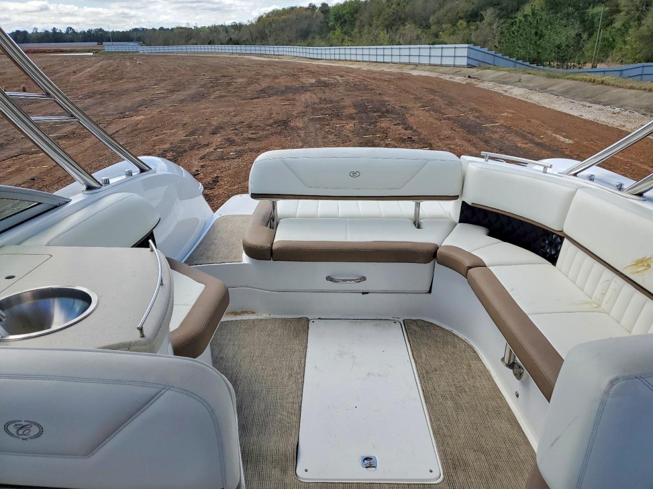 2016 Cobalt Boat-Boat