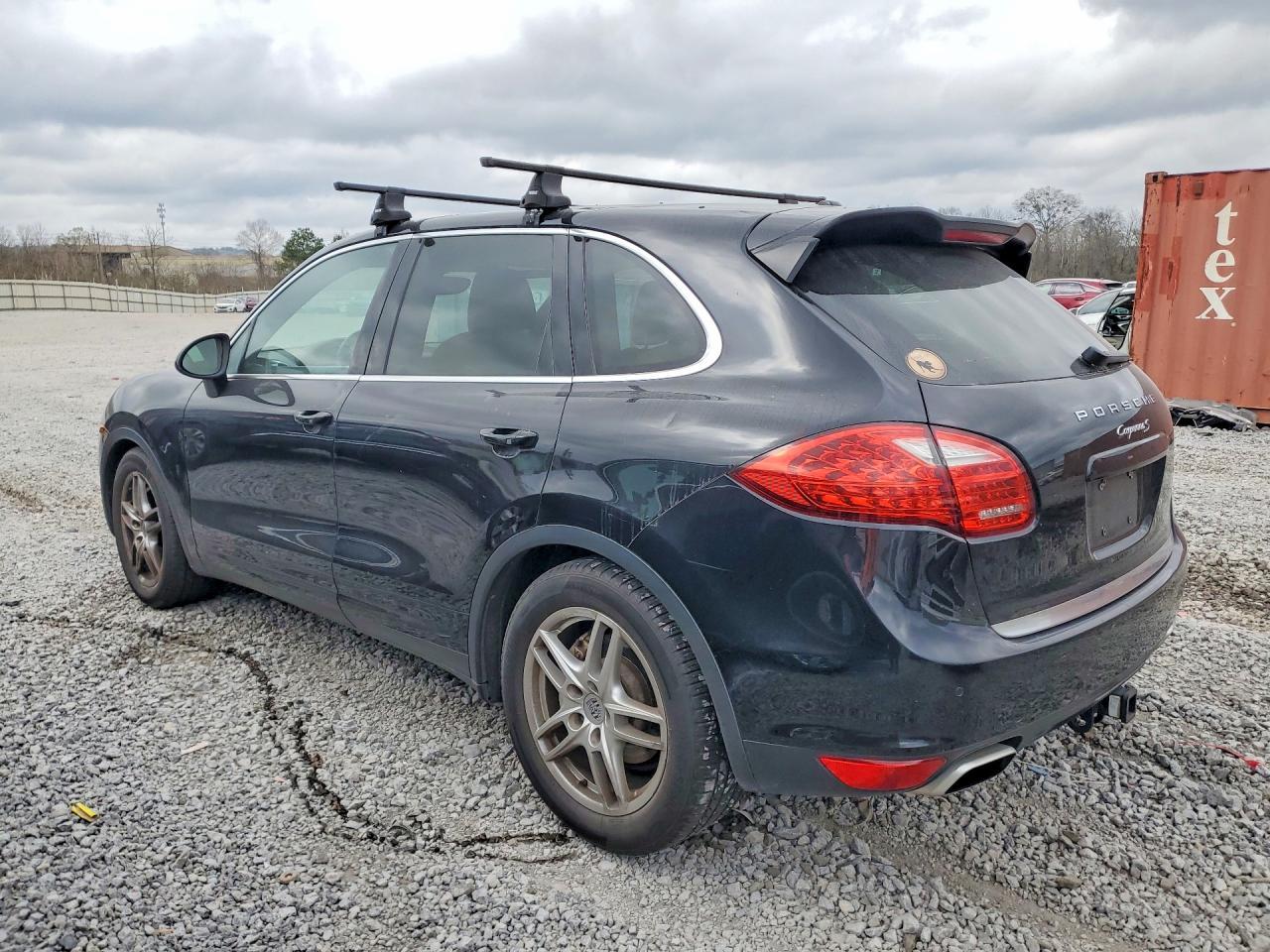 2013 Porsche Cayenne s
