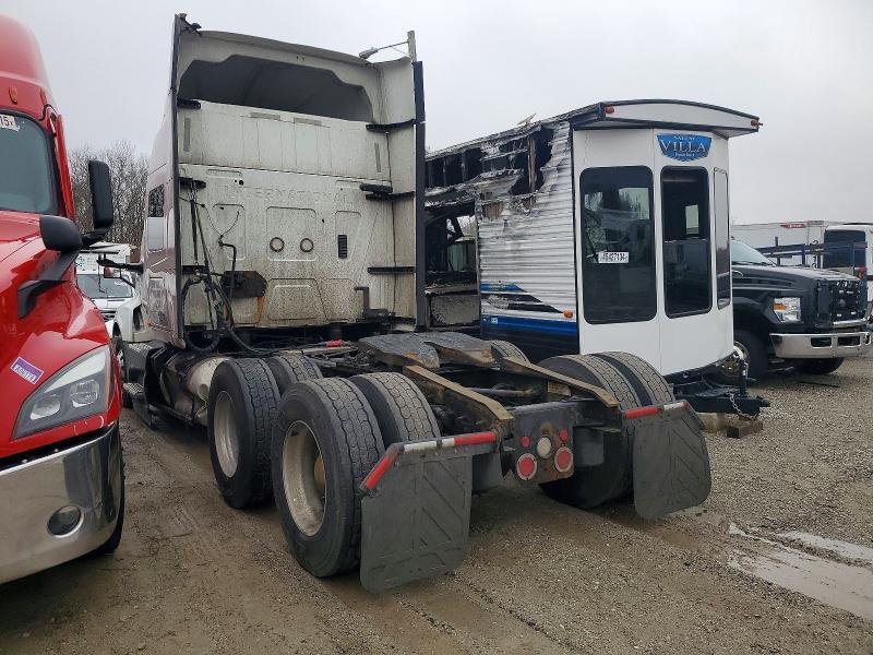 2018 International LT625