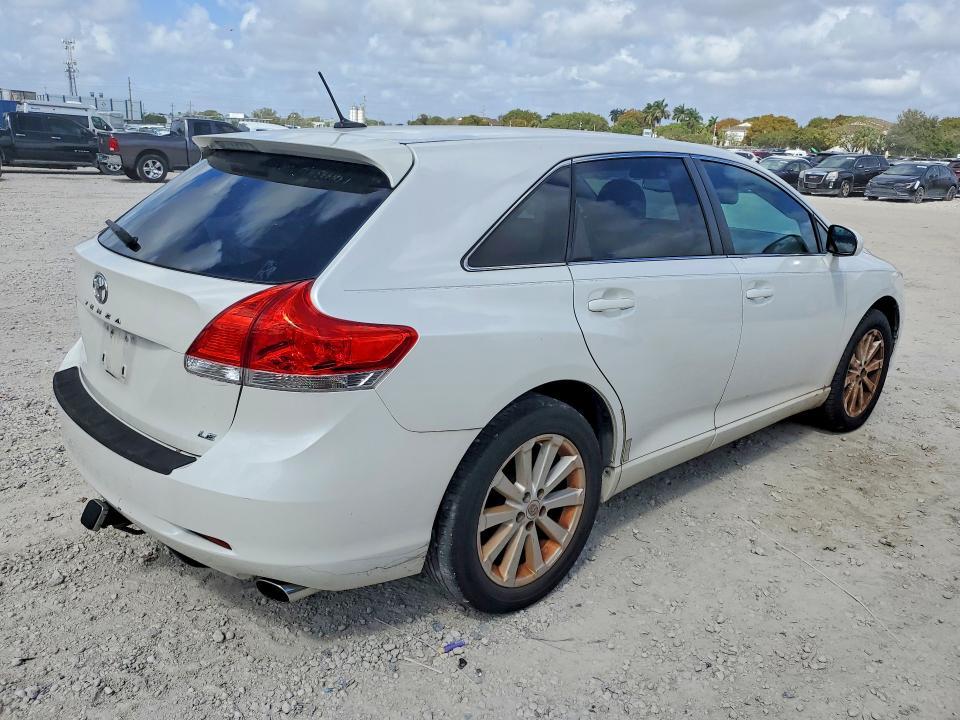 2012 Toyota Venza le