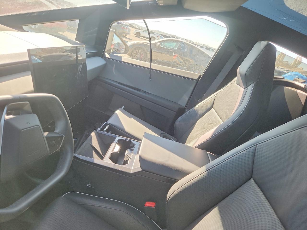 2024 Tesla Cybertruck