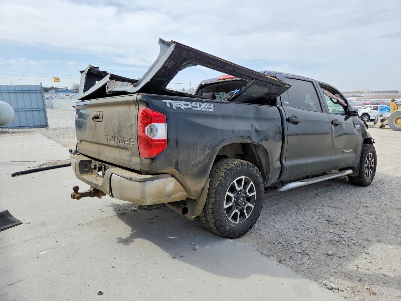 2014 Toyota Tundra SR5