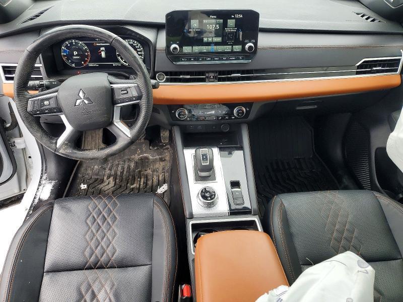 2023 Mitsubishi Outlander sel