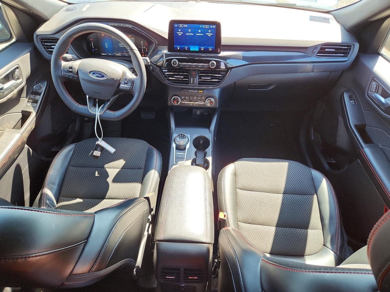 2025 Ford Escape st Line