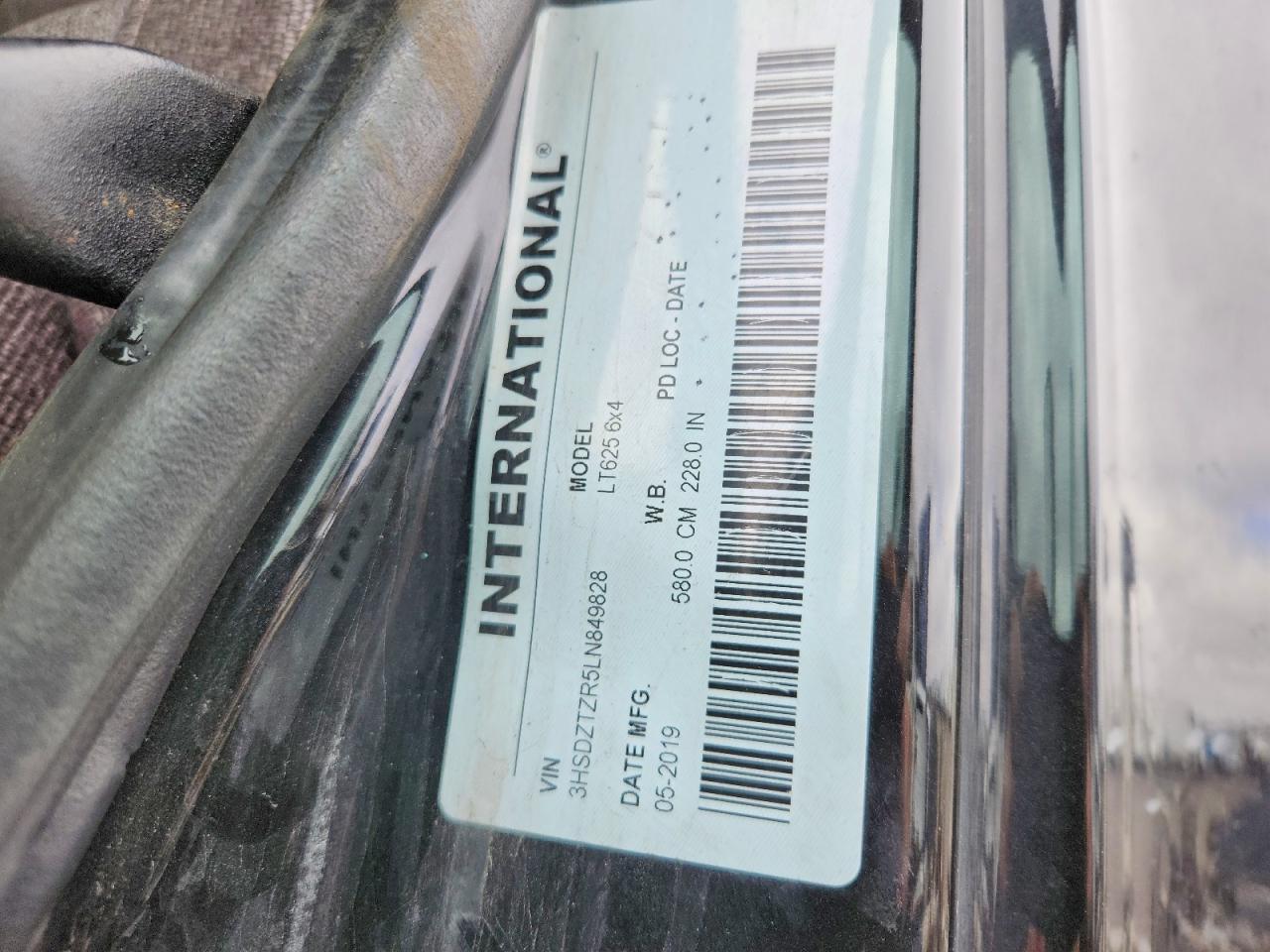 2020 International LT625 Semi Truck